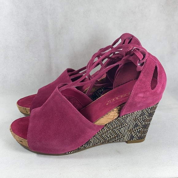 Aerosoles Spring Plush Dark Rose Suede Espadrille - Picture 4 of 8